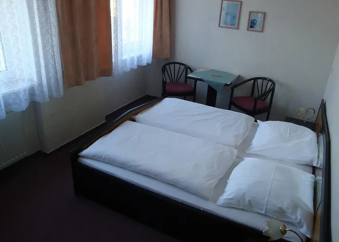 Goldener Loewe Hotel Triebes